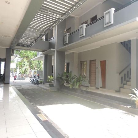Hotel Sejahtera Kebumen 外观 照片