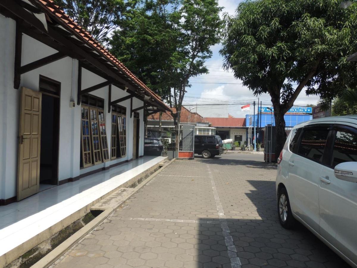 Hotel Sejahtera Kebumen 外观 照片