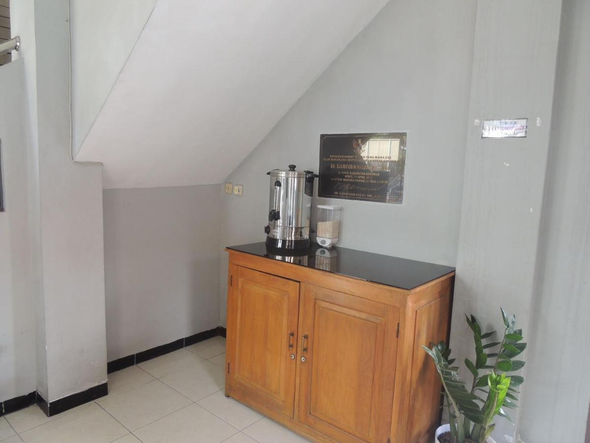 Hotel Sejahtera Kebumen 外观 照片