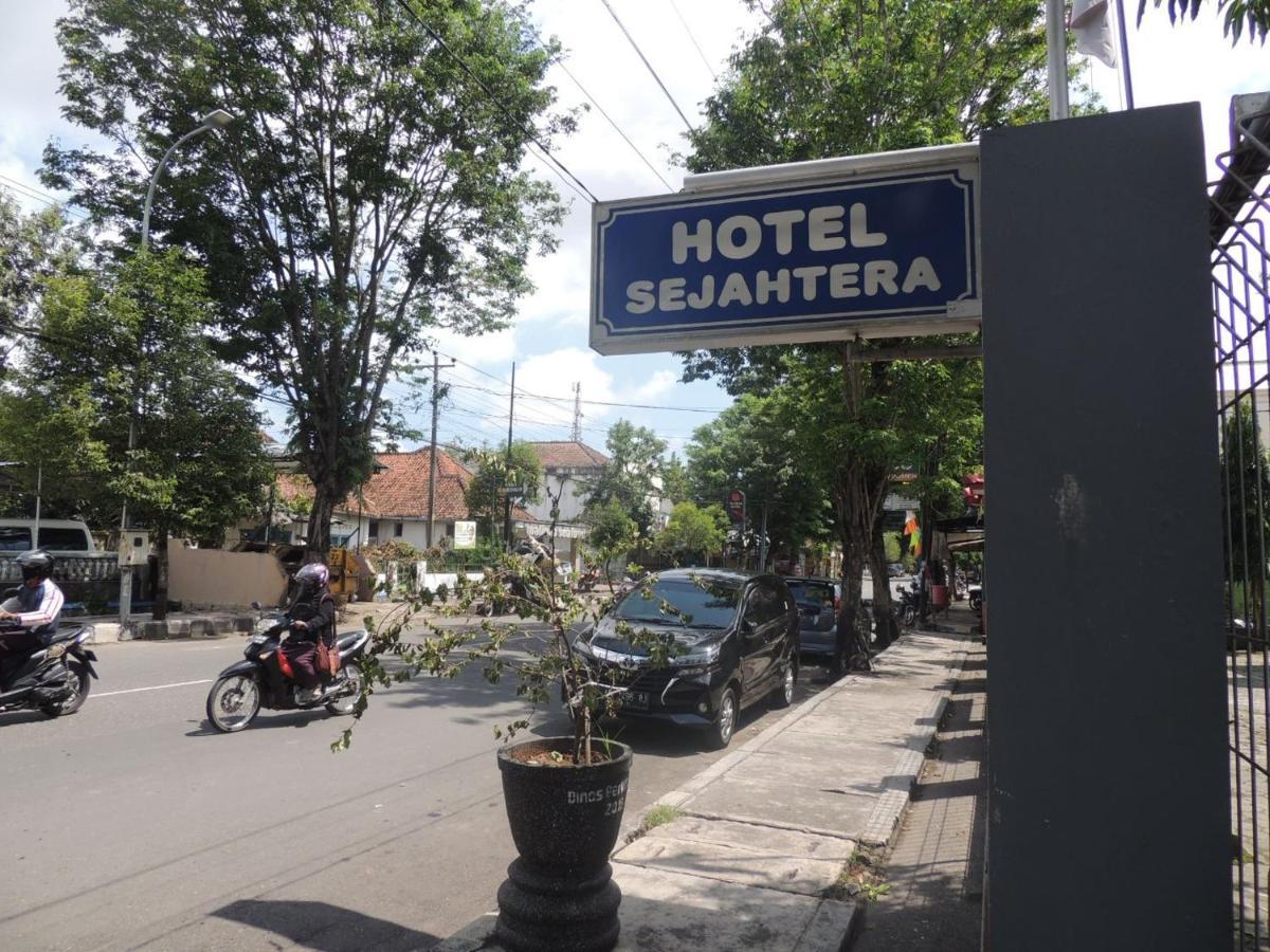 Hotel Sejahtera Kebumen 外观 照片